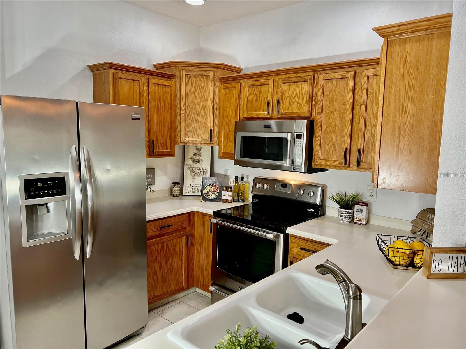3762 Parkridge Circle #23-106 Sarasota FL 34243 A4695895 image3