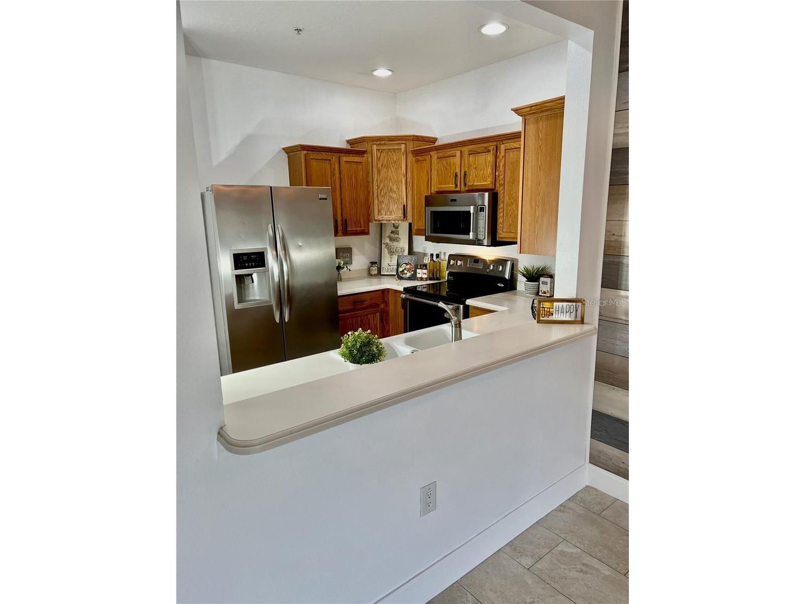 3762 Parkridge Circle #23-106 Sarasota FL 34243 A4695895 image5