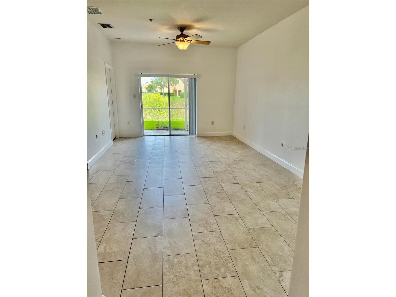 3762 Parkridge Circle #23-106 Sarasota FL 34243 A4695895 image9