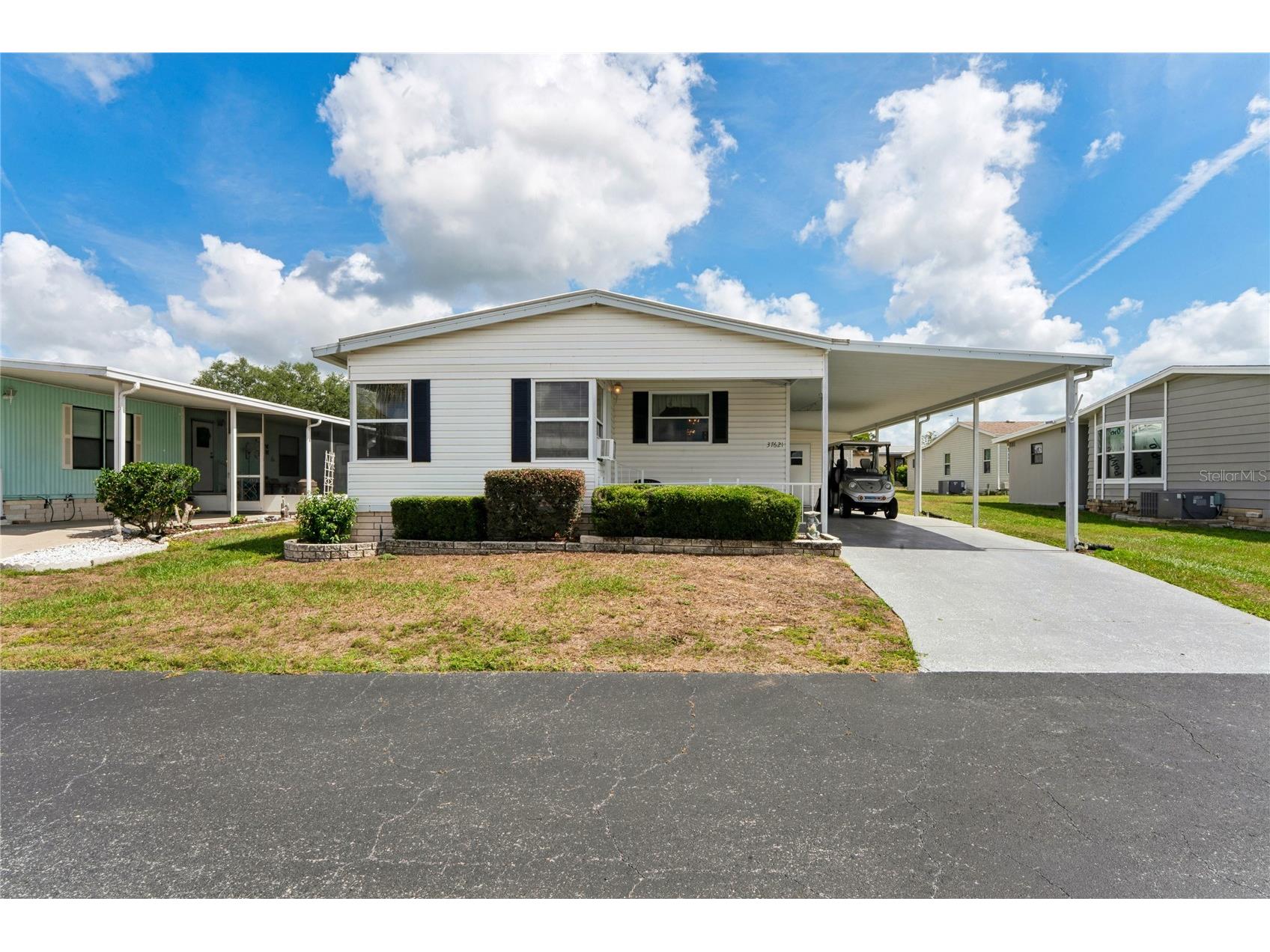 37621 Rosalita Avenue Zephyrhills FL 33541 TB8510123 image1