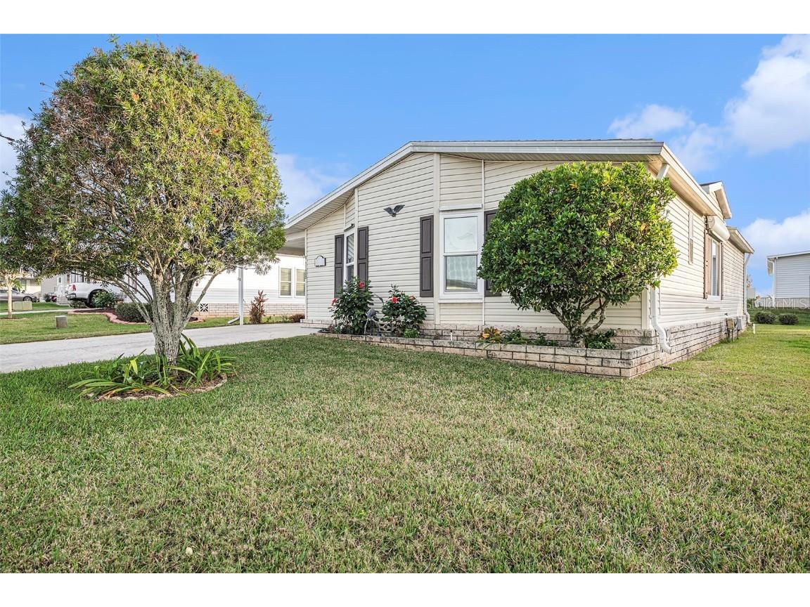 37622 Corey Lewis Avenue Zephyrhills FL 33541 T3492058 image1