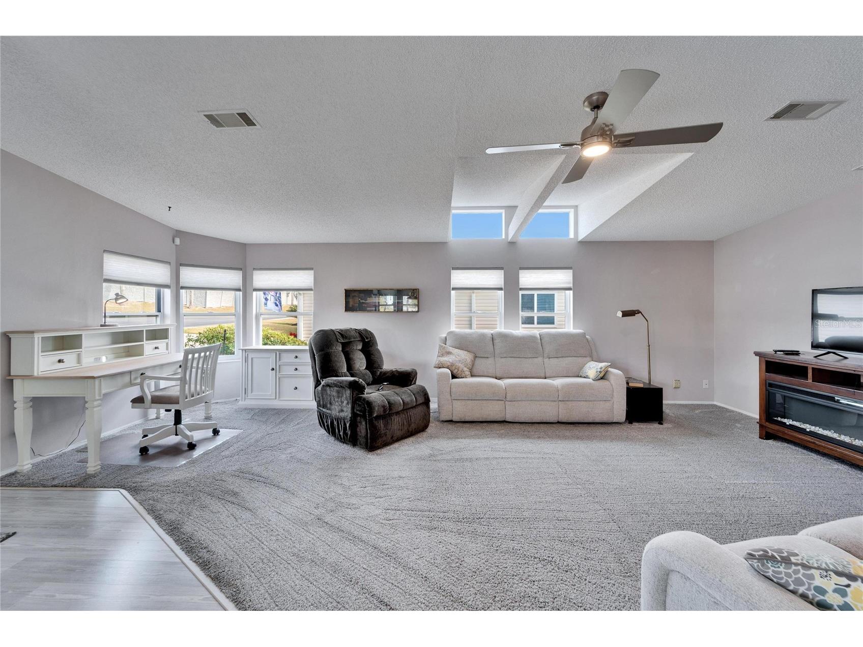 37622 New Horizons Boulevard Zephyrhills FL 33541 TB8343257 image8