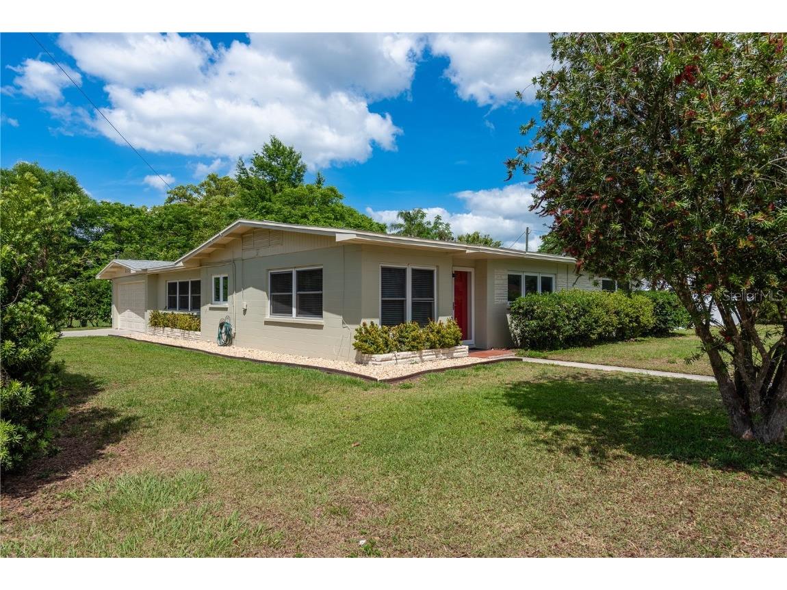 37623 Florida Avenue Dade City FL 33525 W7874317 image1