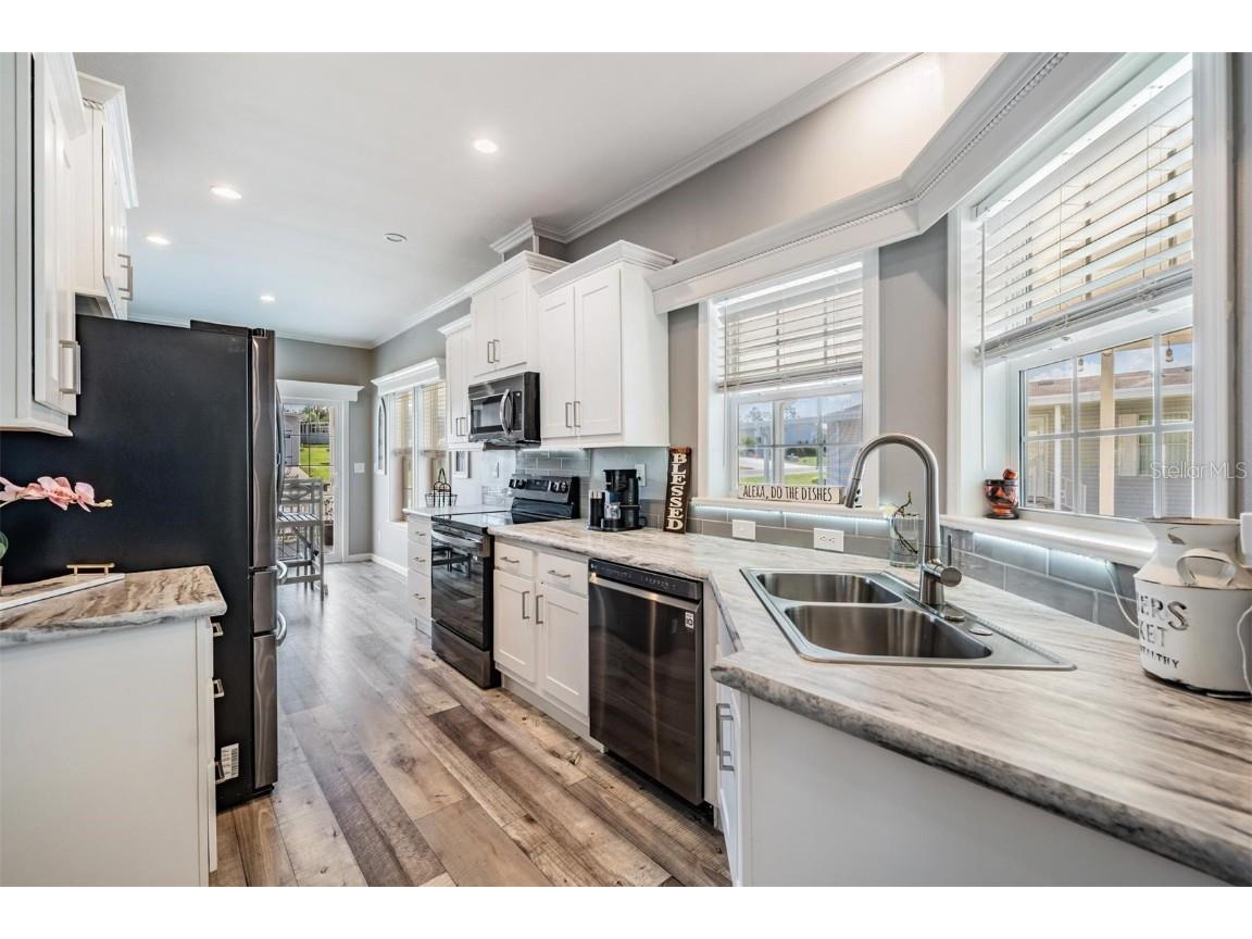 37624 Landis Avenue Zephyrhills FL 33541 TB8393094 image5