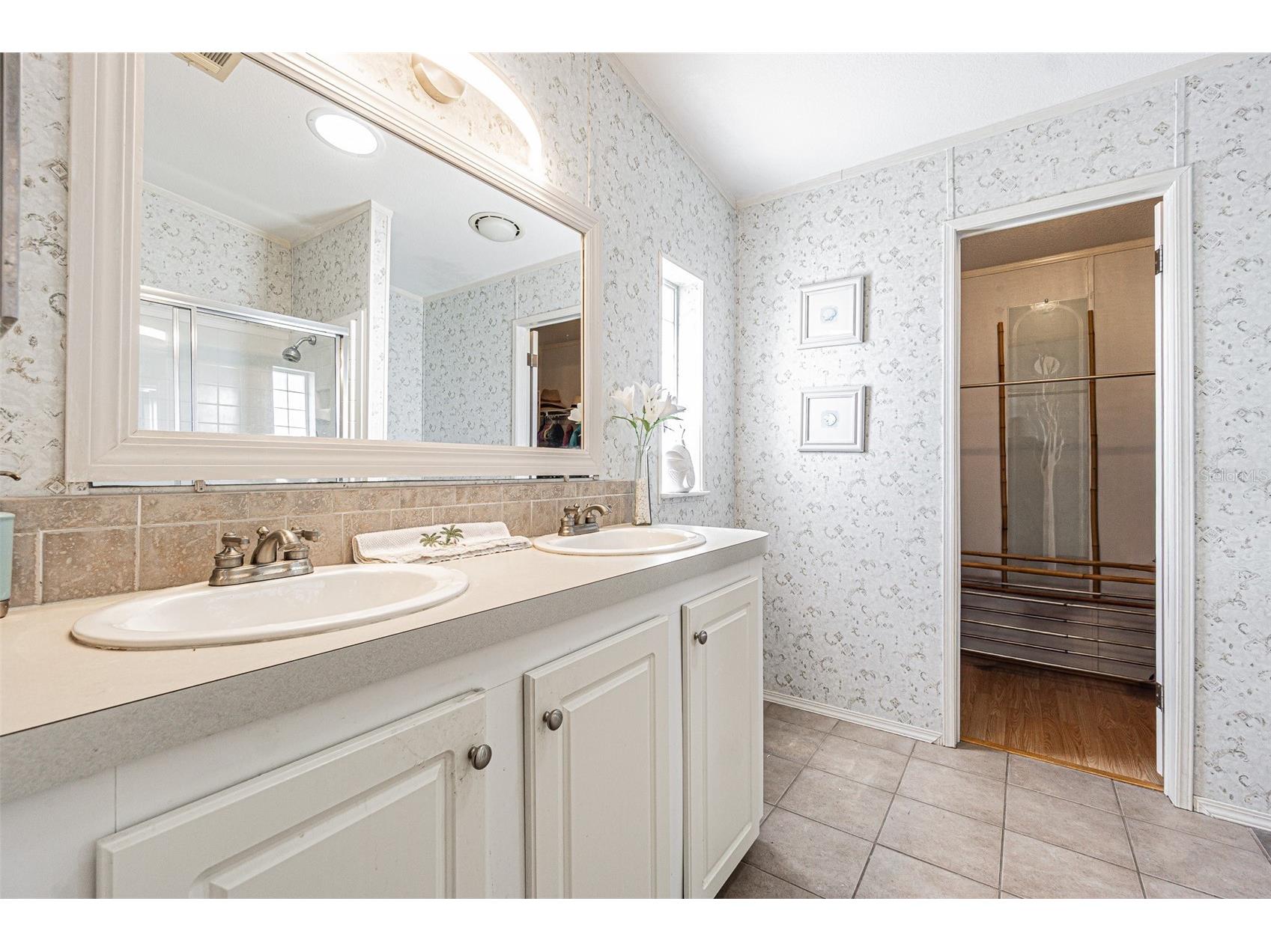 37627 Lorena Avenue Zephyrhills FL 33541 TB8497011 image20