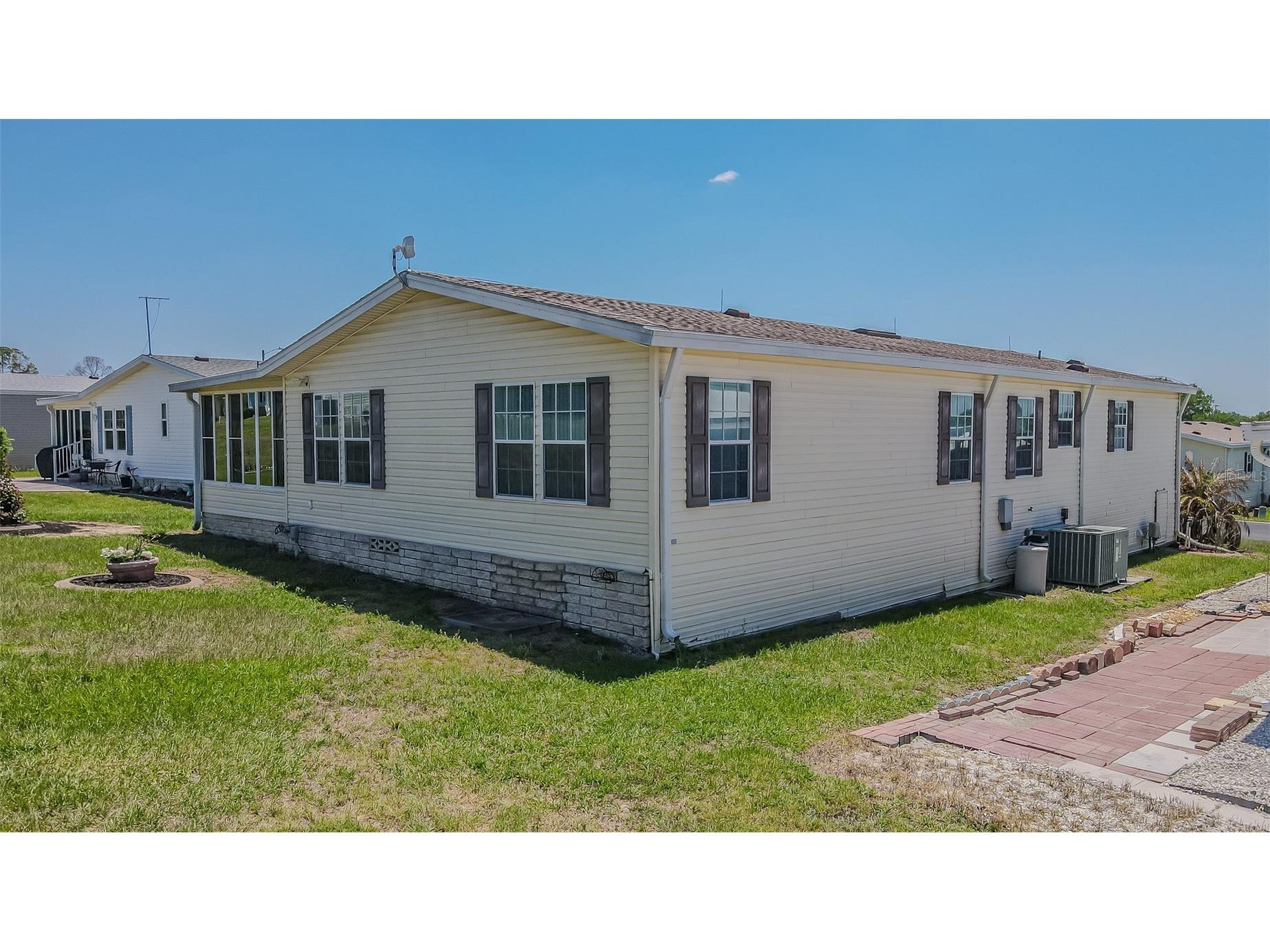 37627 Lorena Avenue Zephyrhills FL 33541 TB8497011 image36