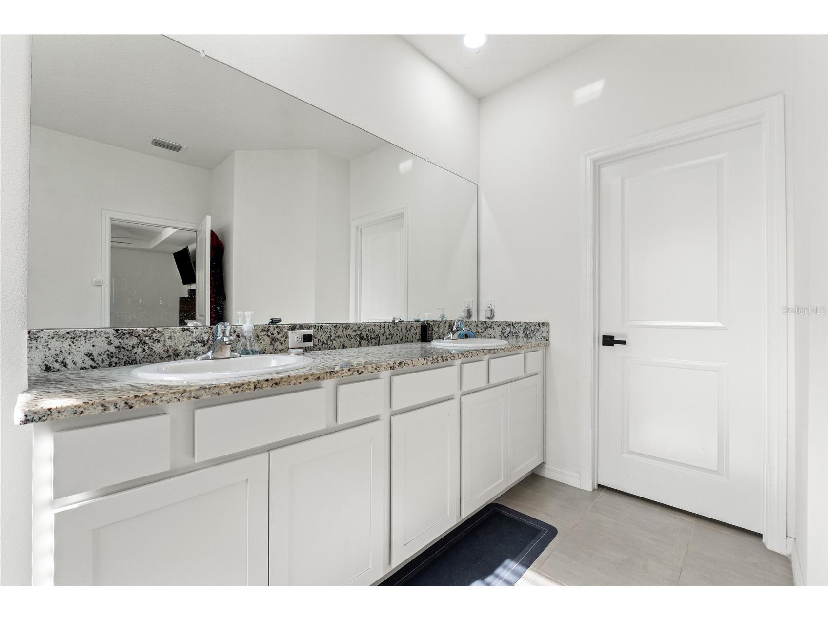 3763 Autumn Amber Drive Spring Hill FL 34609 W7886279 image16