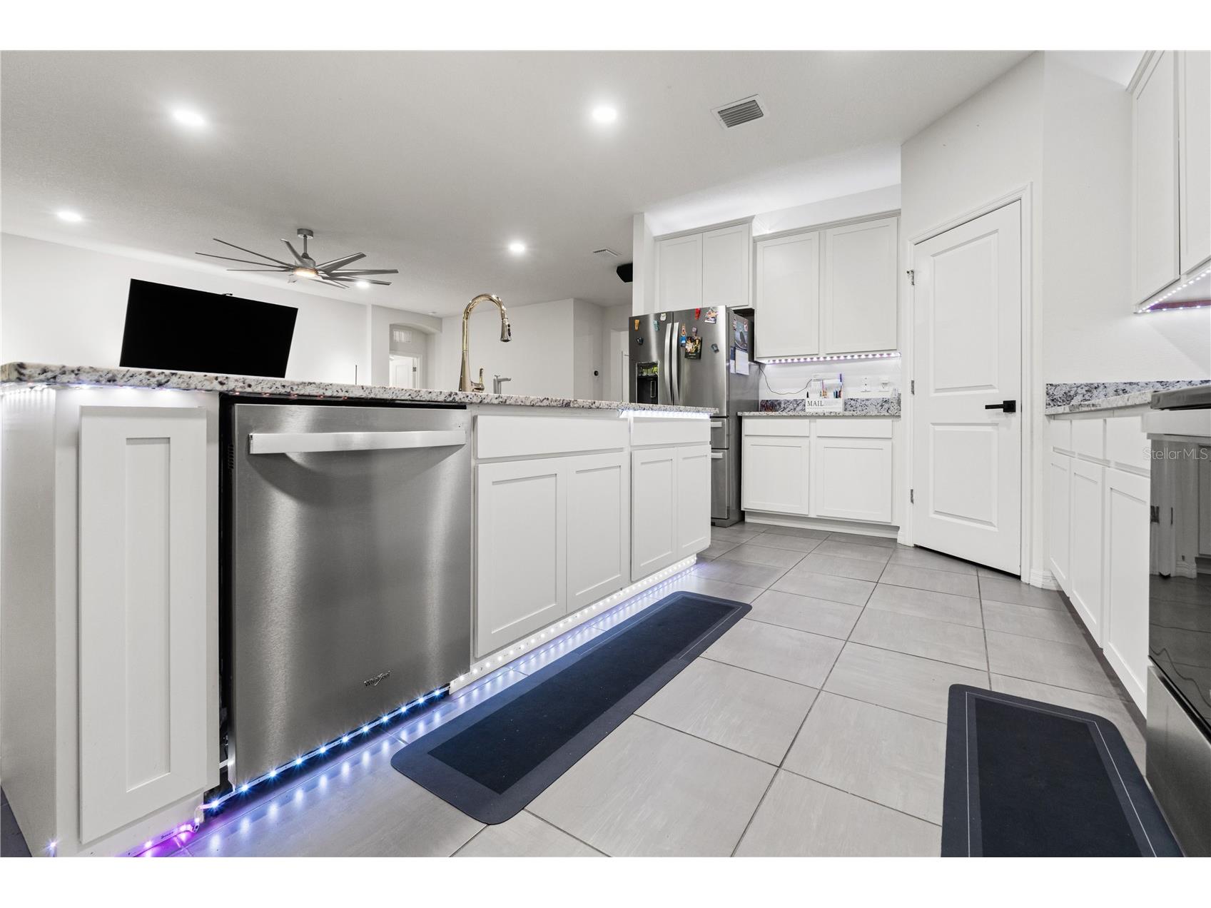 3763 Autumn Amber Drive Spring Hill FL 34609 W7886279 image42