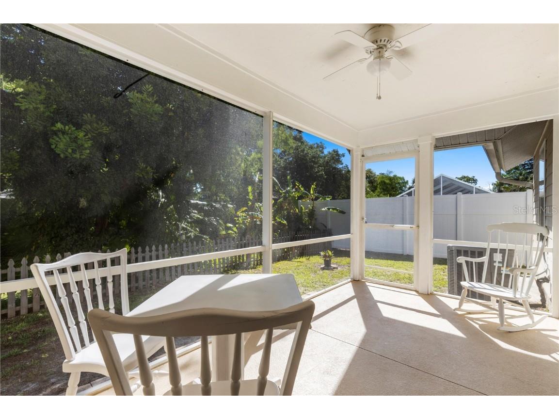 3763 Saint Charles Circle Sarasota FL 34233 A4667221 image42