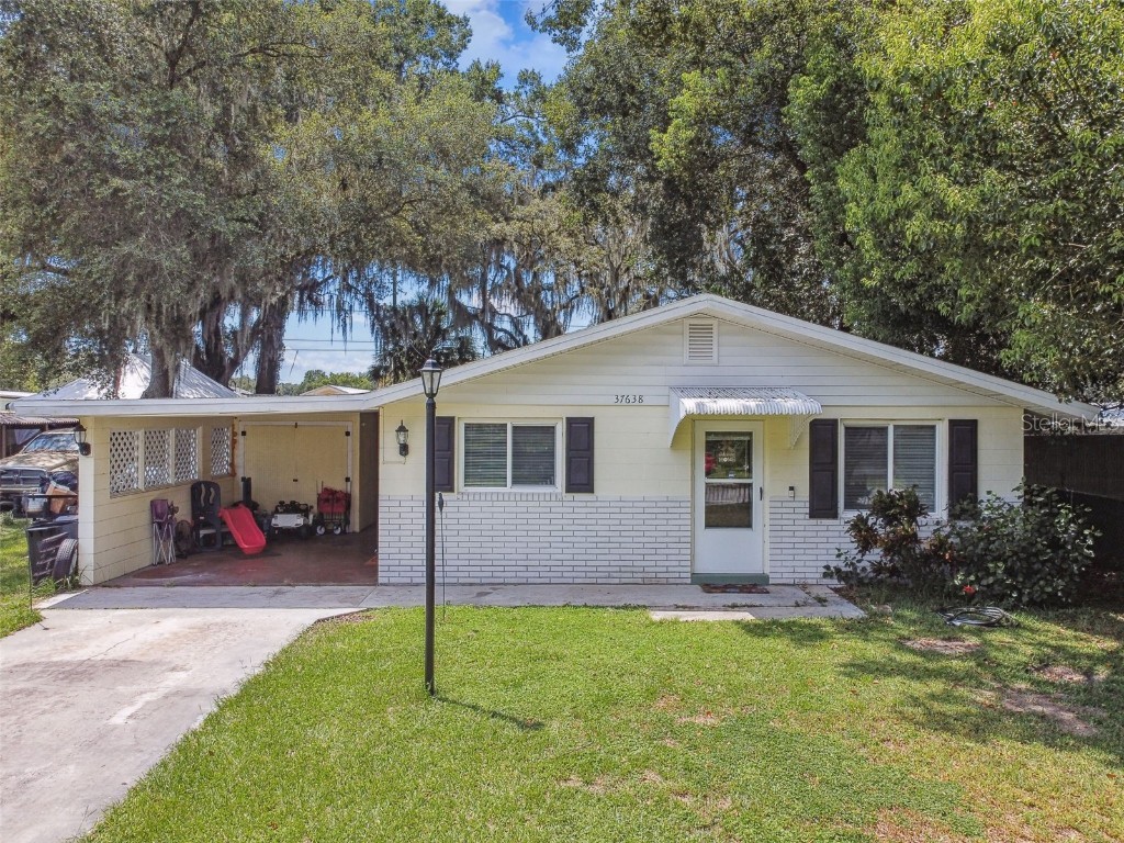 37638 W Hardwood Avenue Zephyrhills FL 33541 T3546830 image1