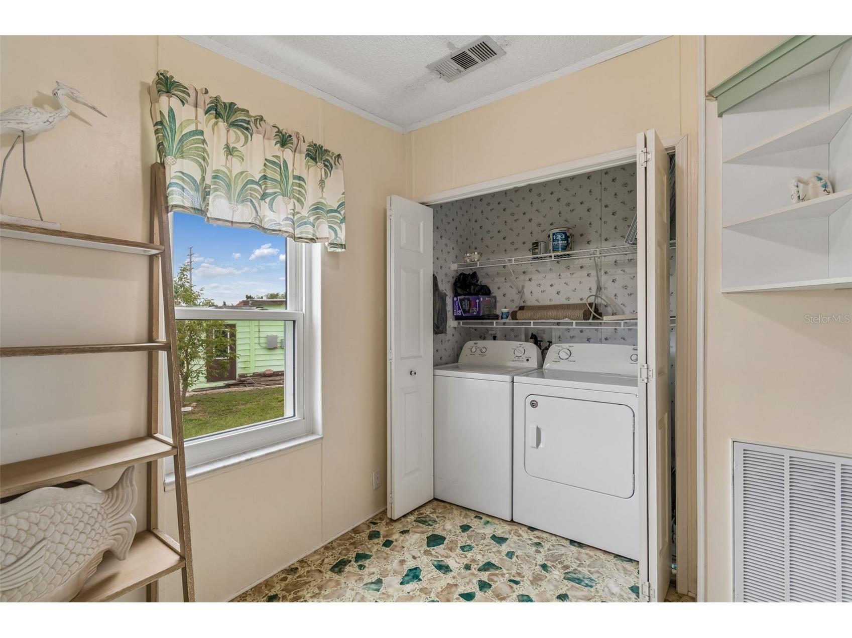 37644 Pinata Avenue Zephyrhills FL 33541 TB8498043 image33