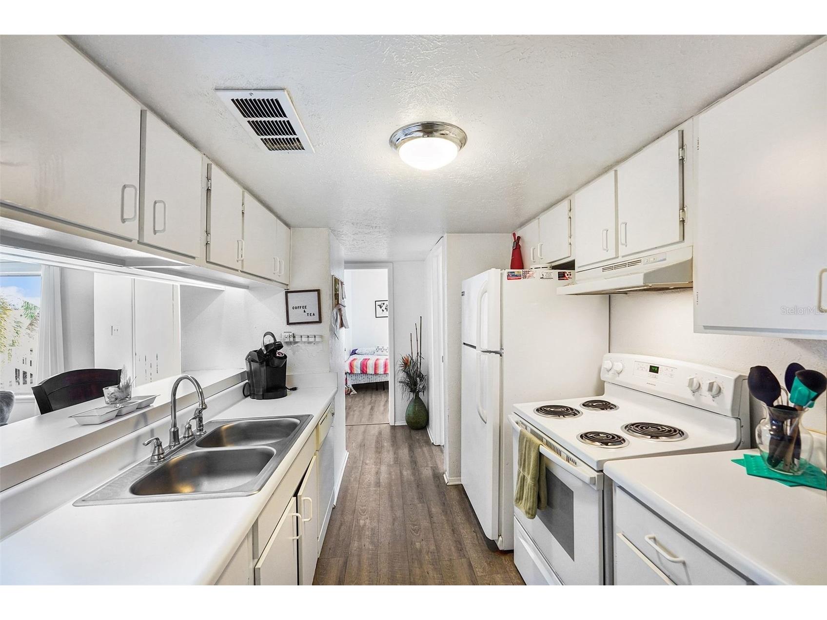3765 41st Street S #I Saint Petersburg FL 33711 - BOCA CEIGA BAY TB8467503 image7