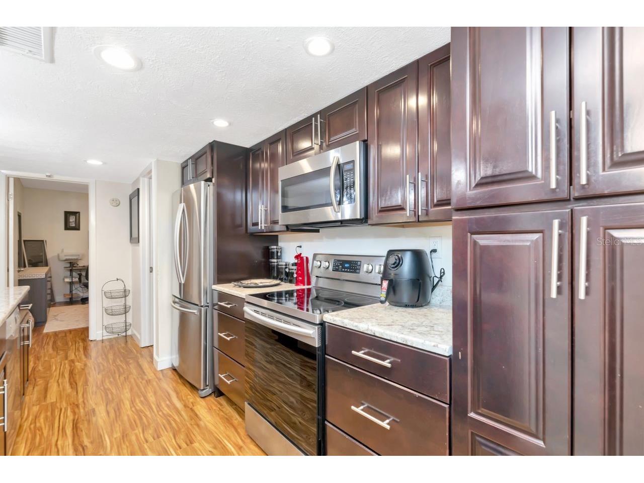 3765 41st Street S #K Saint Petersburg FL 33711 TB8475884 image6