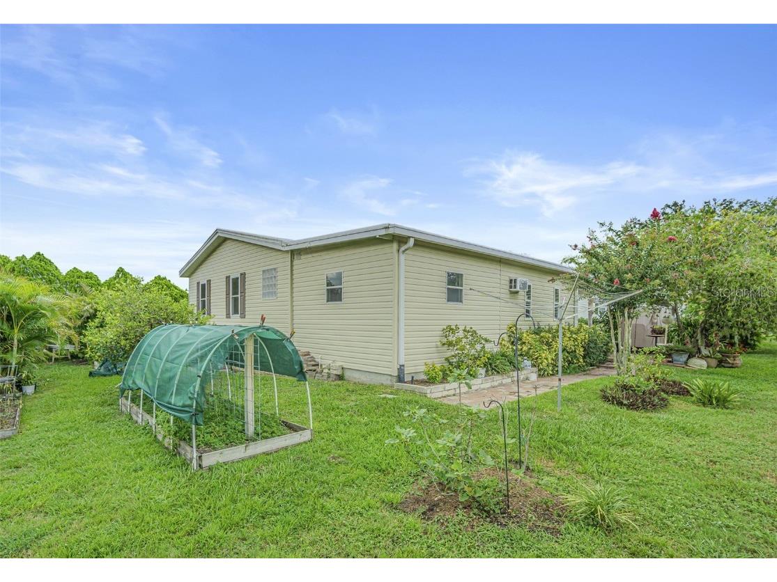 37654 Neukom Avenue Zephyrhills FL 33541 TB8410625 image10