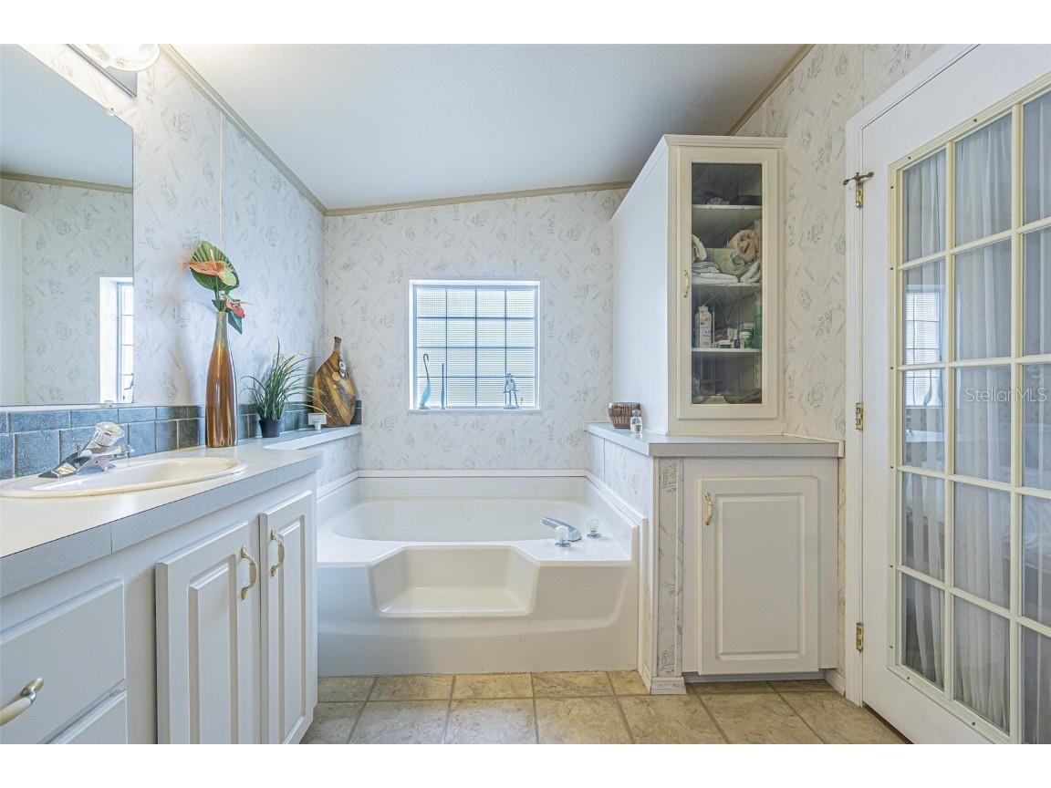 37654 Neukom Avenue Zephyrhills FL 33541 TB8410625 image28