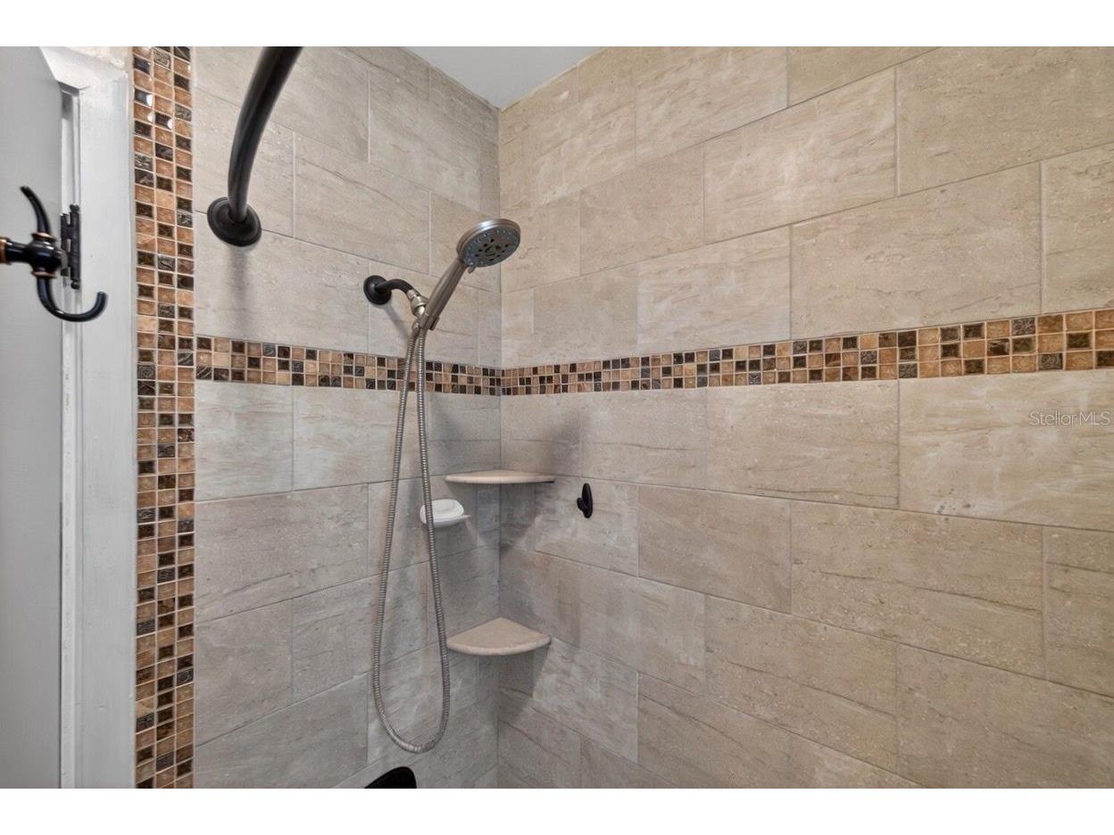 3766 56th Avenue N Saint Petersburg FL 33714 TB8515539 image14