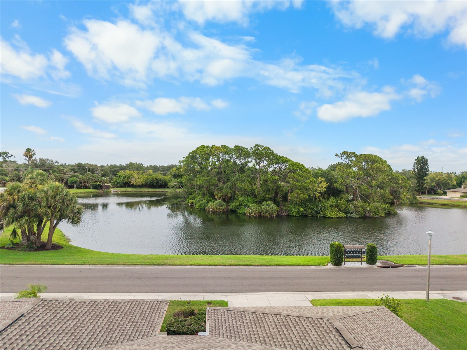 3766 Ballantrae Drive #22D Sarasota FL 34238 A4695468 image2