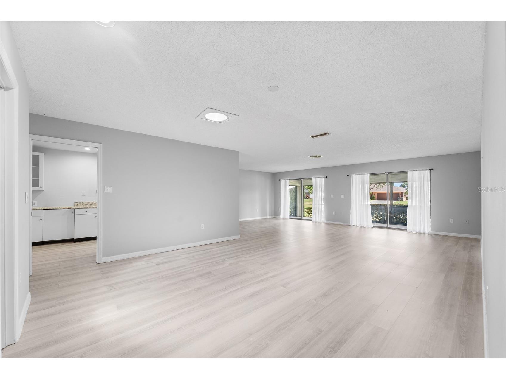 3766 Ballantrae Drive #22D Sarasota FL 34238 A4695468 image6