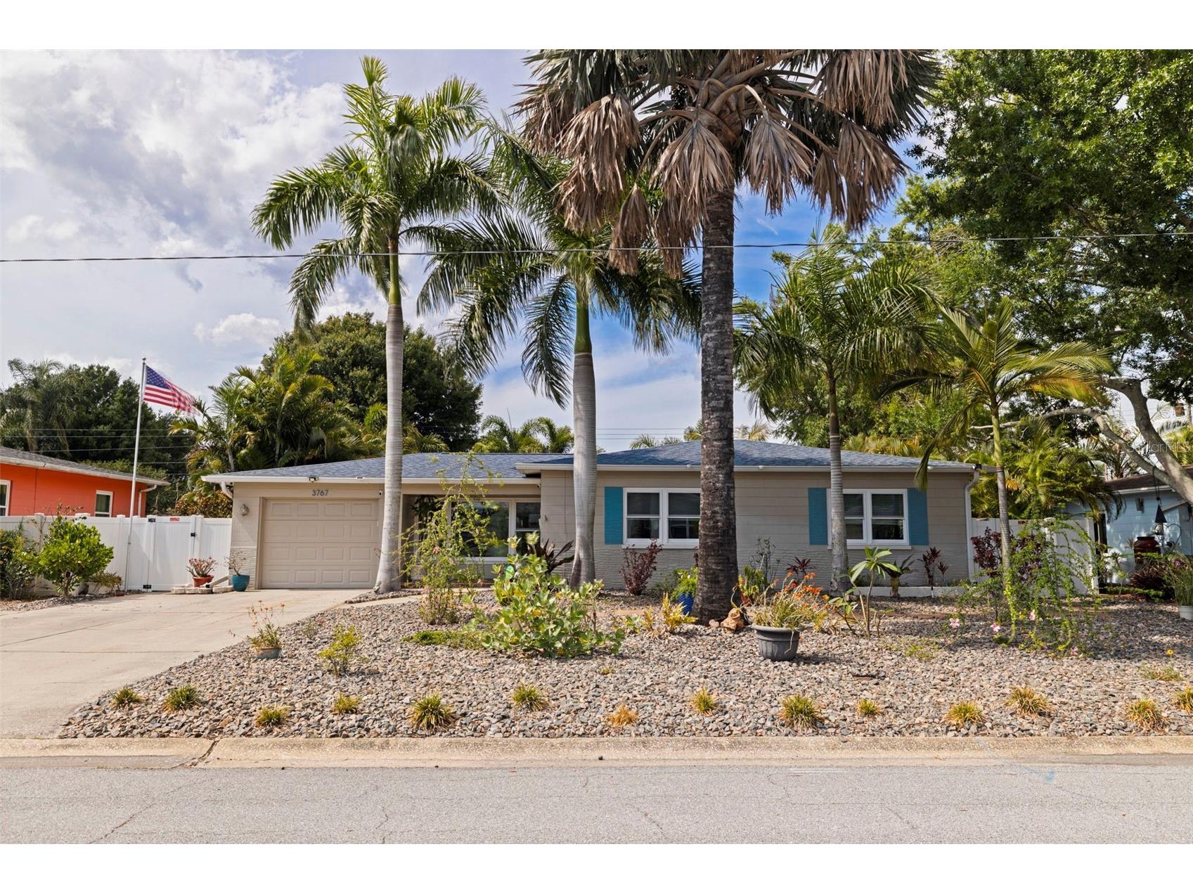 3767 25th Avenue N Saint Petersburg FL 33713 TB8504126 image1