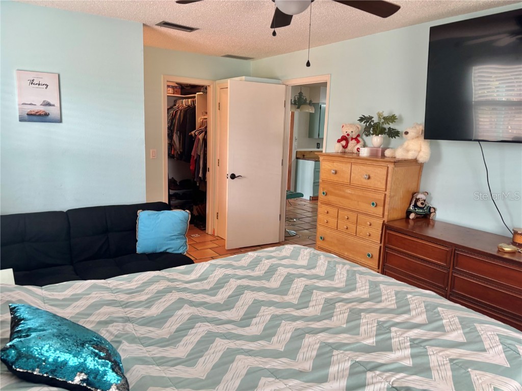 3767 Pinstar Terrace North Port FL 34287 - BLUERIDGE WATERWAY A4656807 image16