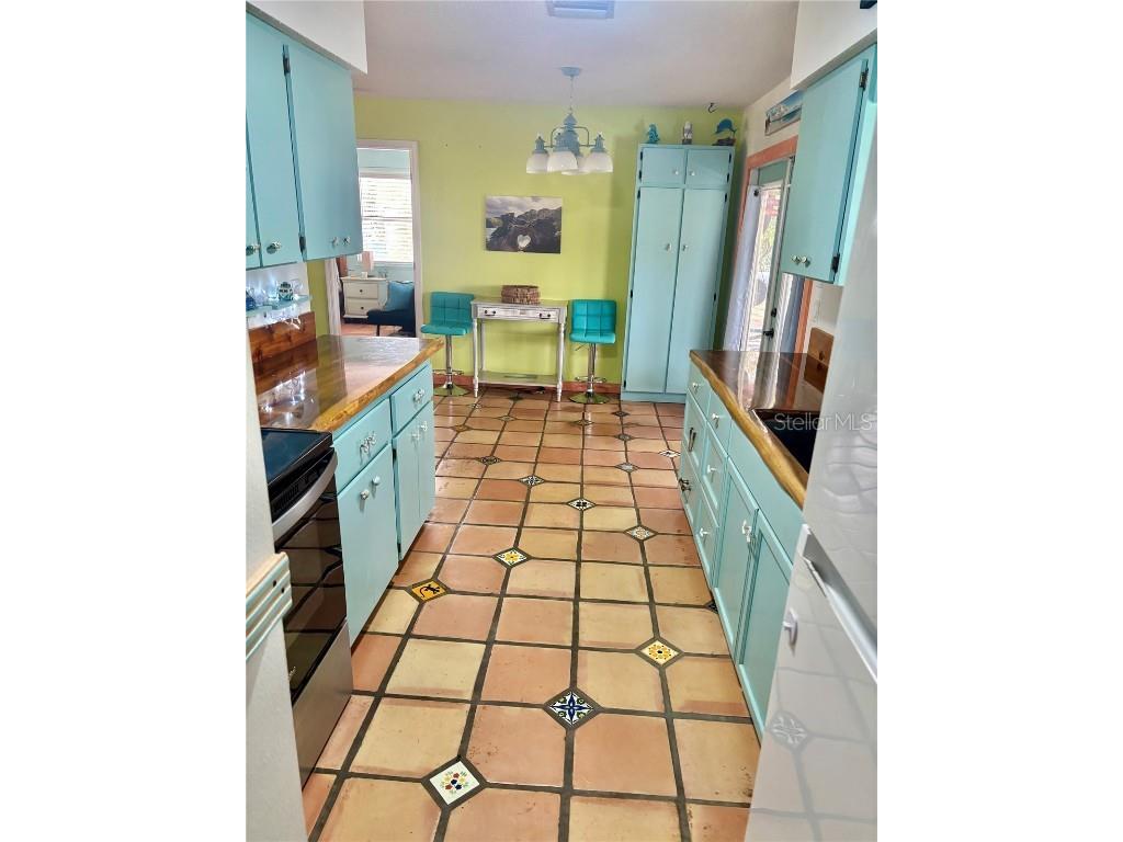 3767 Pinstar Terrace North Port FL 34287 - BLUERIDGE WATERWAY A4656807 image6