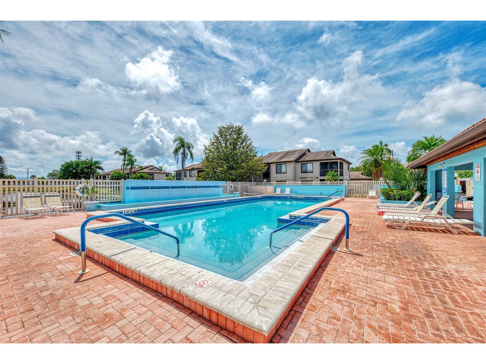 3768 59th Avenue W #3768 Bradenton FL 34210 A4692138 image32