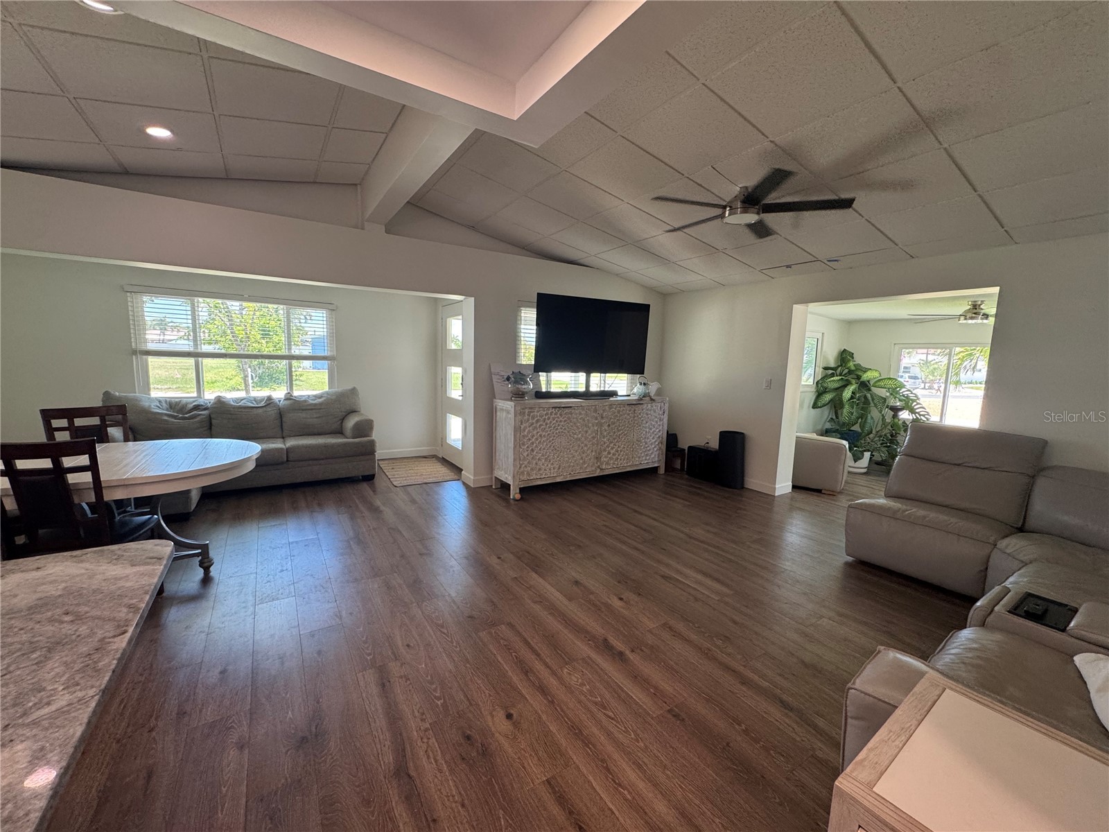 377 39th Avenue Saint Pete Beach FL 33706 TB8516638 image6