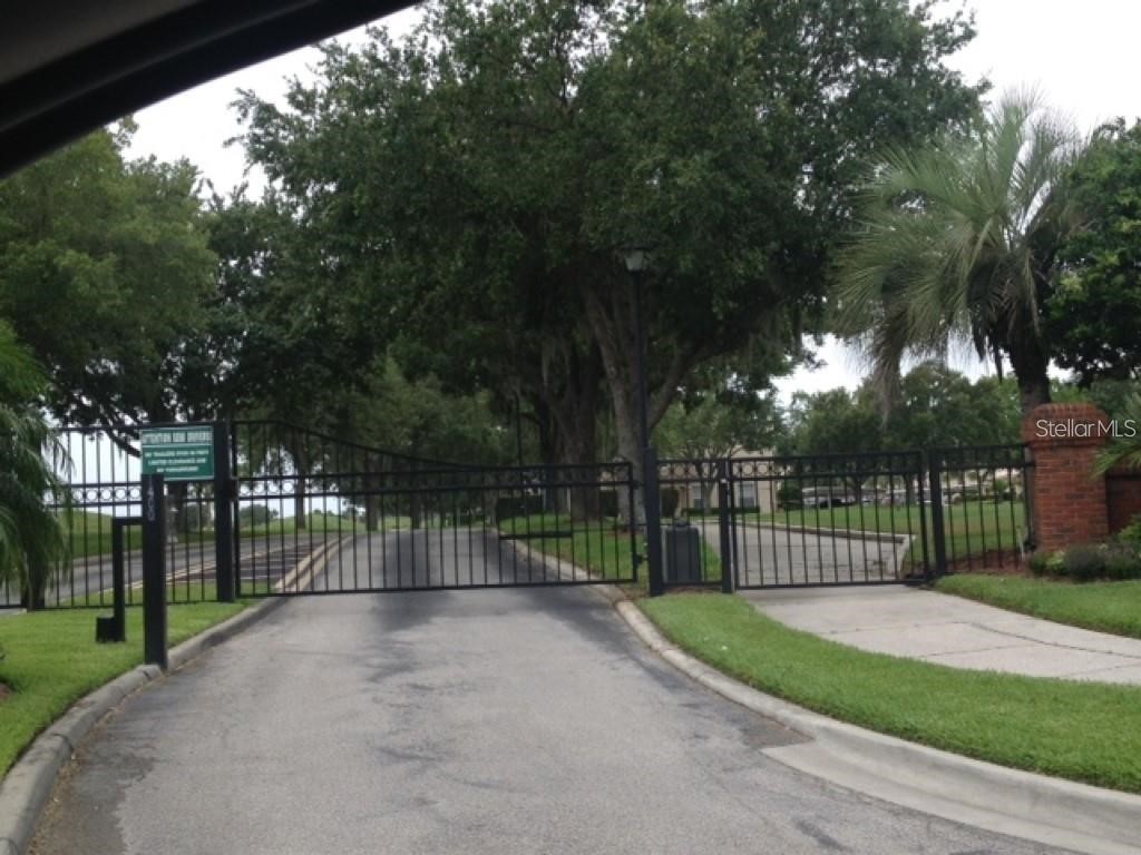 377 Enclave Drive #377 Lakeland FL 33803 L4938141 image1