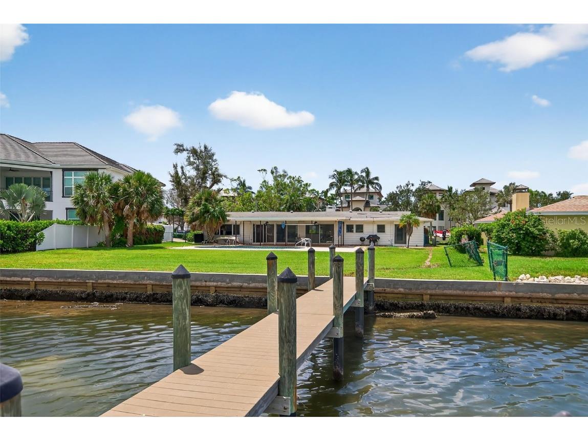 377 S Shore Drive Sarasota FL 34234 - SARASOTA BAY A4662448 image12