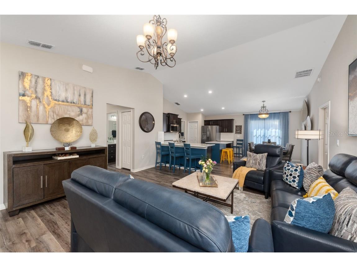 377 St Georges Circle Eagle Lake FL 33839 S5082630 image1