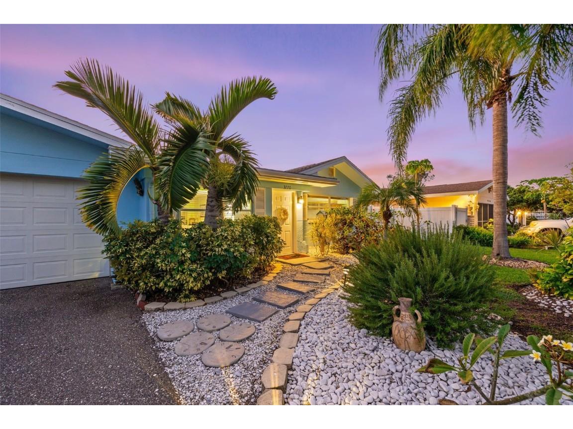 3770 10th Street NE Saint Petersburg FL 33704 U8217346 image1