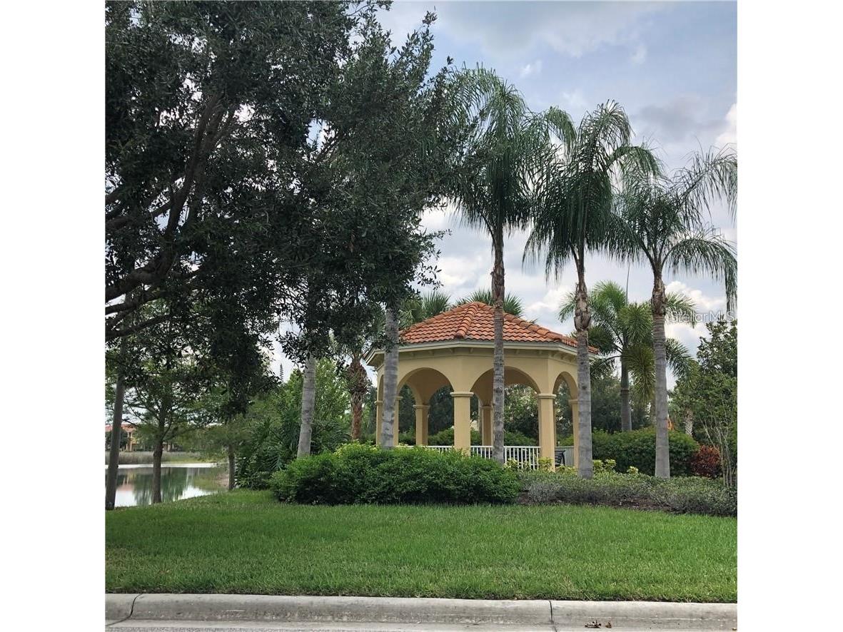 3770 82nd Avenue Circle E #103 Sarasota FL 34243 A4684998 image8