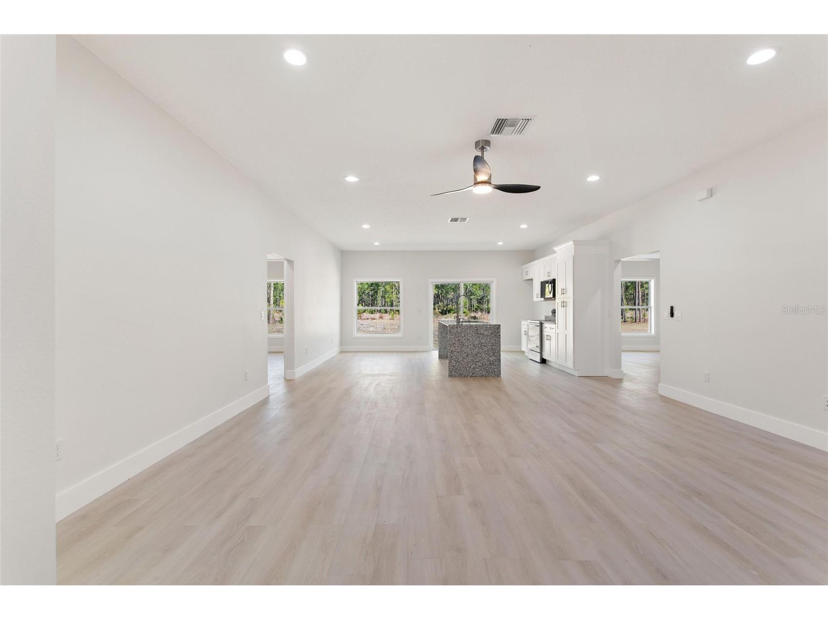 3770 Japonica Avenue Indian Lake Estates FL 33855 - LAKE WALK IN WATER P4938054 image4