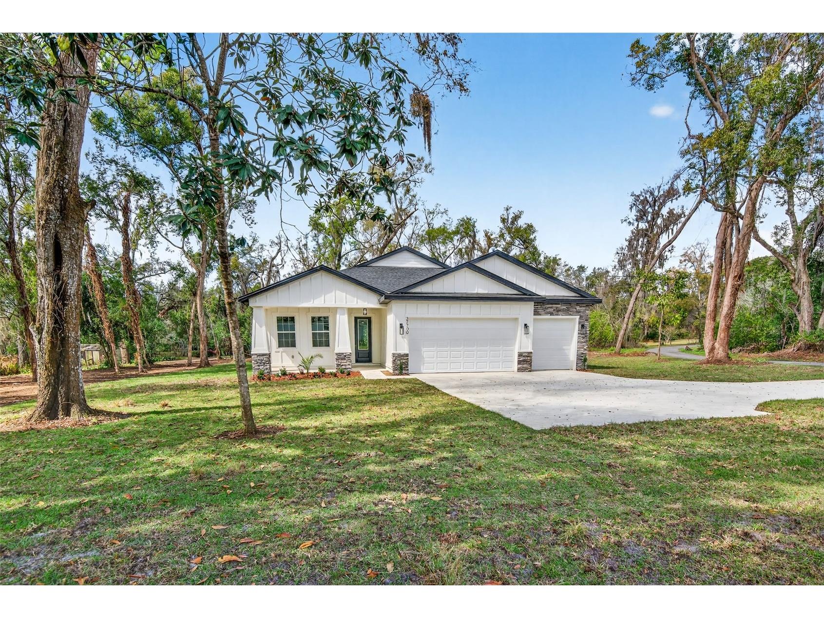 37700 Dixie Avenue Dade City FL 33525 TB8489672 image1