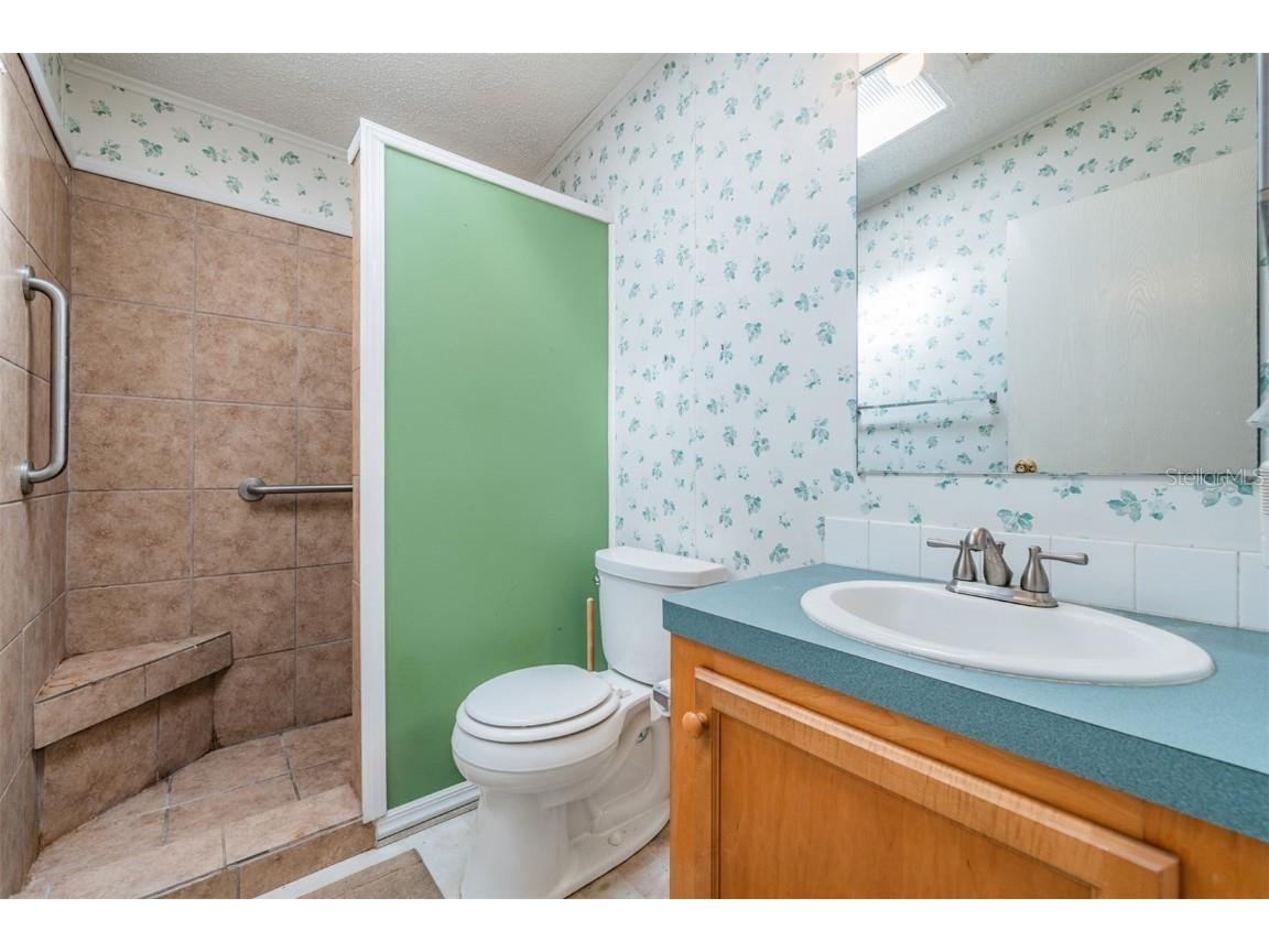 37700 Neukom Avenue Zephyrhills FL 33541 T3543969 image32