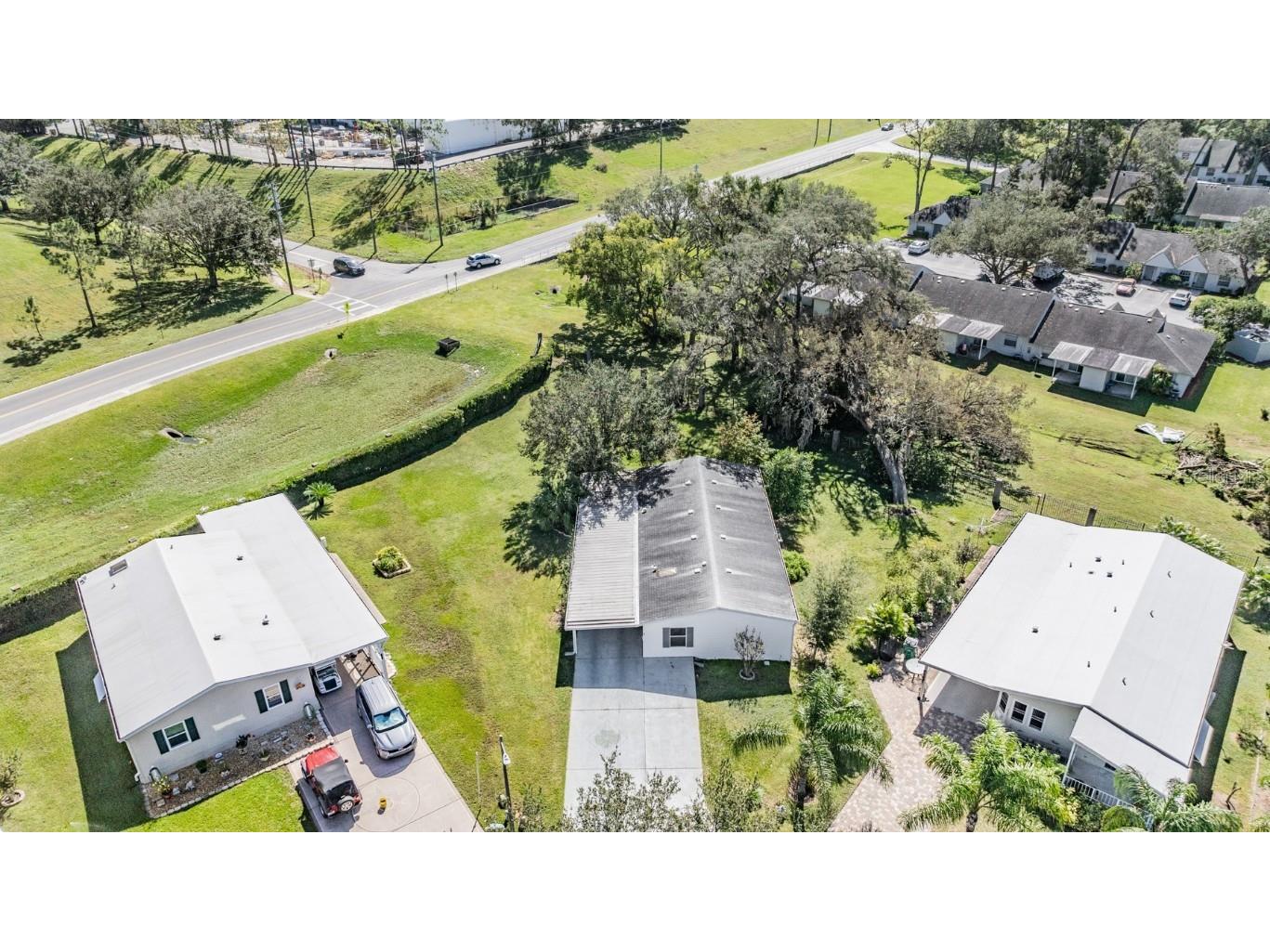 37700 Neukom Avenue Zephyrhills FL 33541 T3543969 image41
