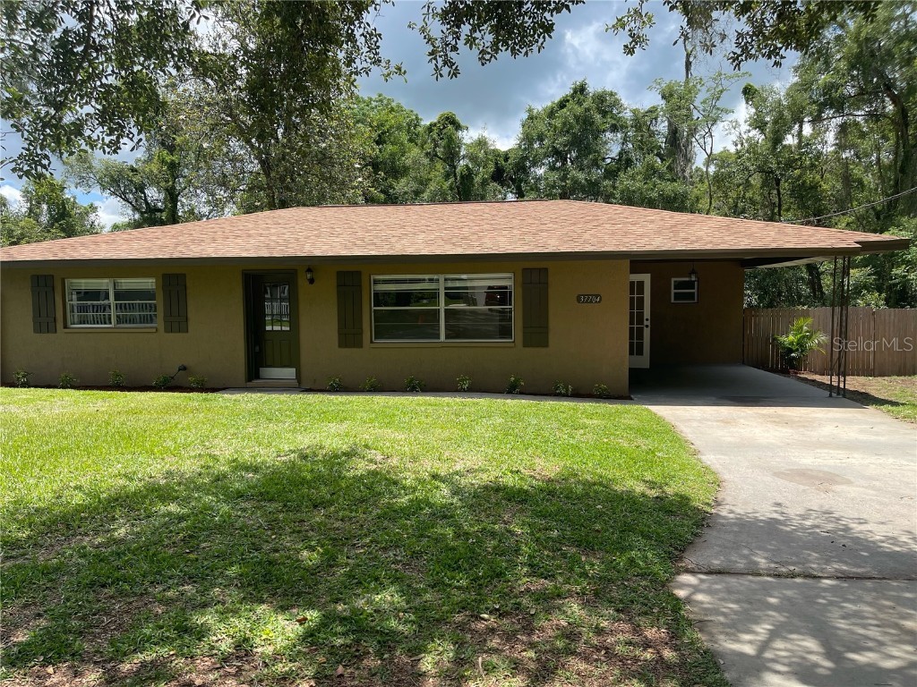 37704 Poinsettia Avenue Dade City FL 33525 T3456678 image1