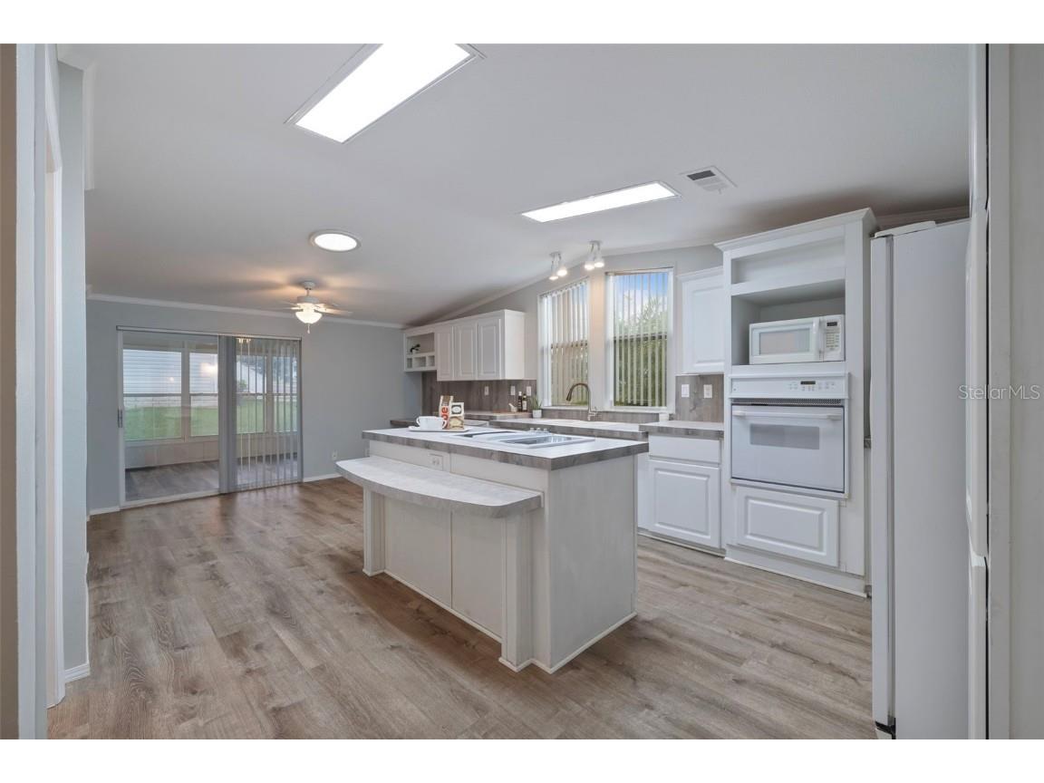 37729 Neukom Avenue Zephyrhills FL 33541 TB8404734 image5