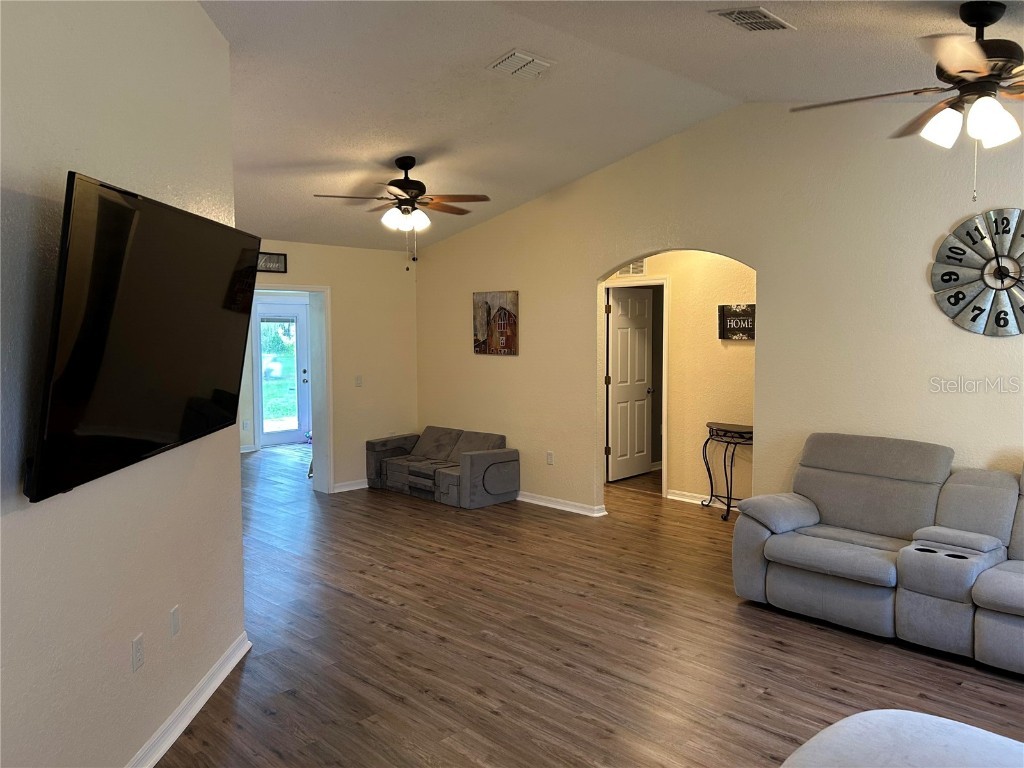 37729 Phelps Road Zephyrhills FL 33541 TB8409256 image7