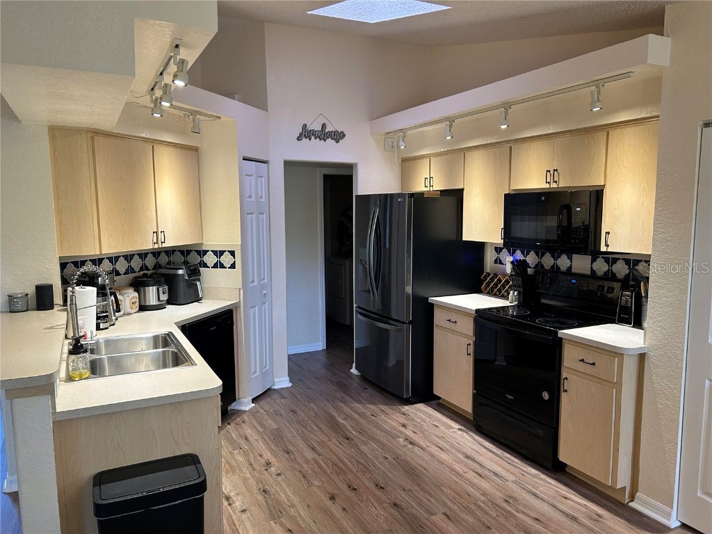 37729 Phelps Road Zephyrhills FL 33541 TB8409256 image9