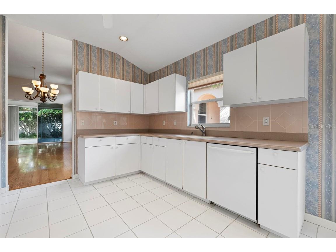 3773 Amapola Lane Sarasota FL 34238 A4676413 image12