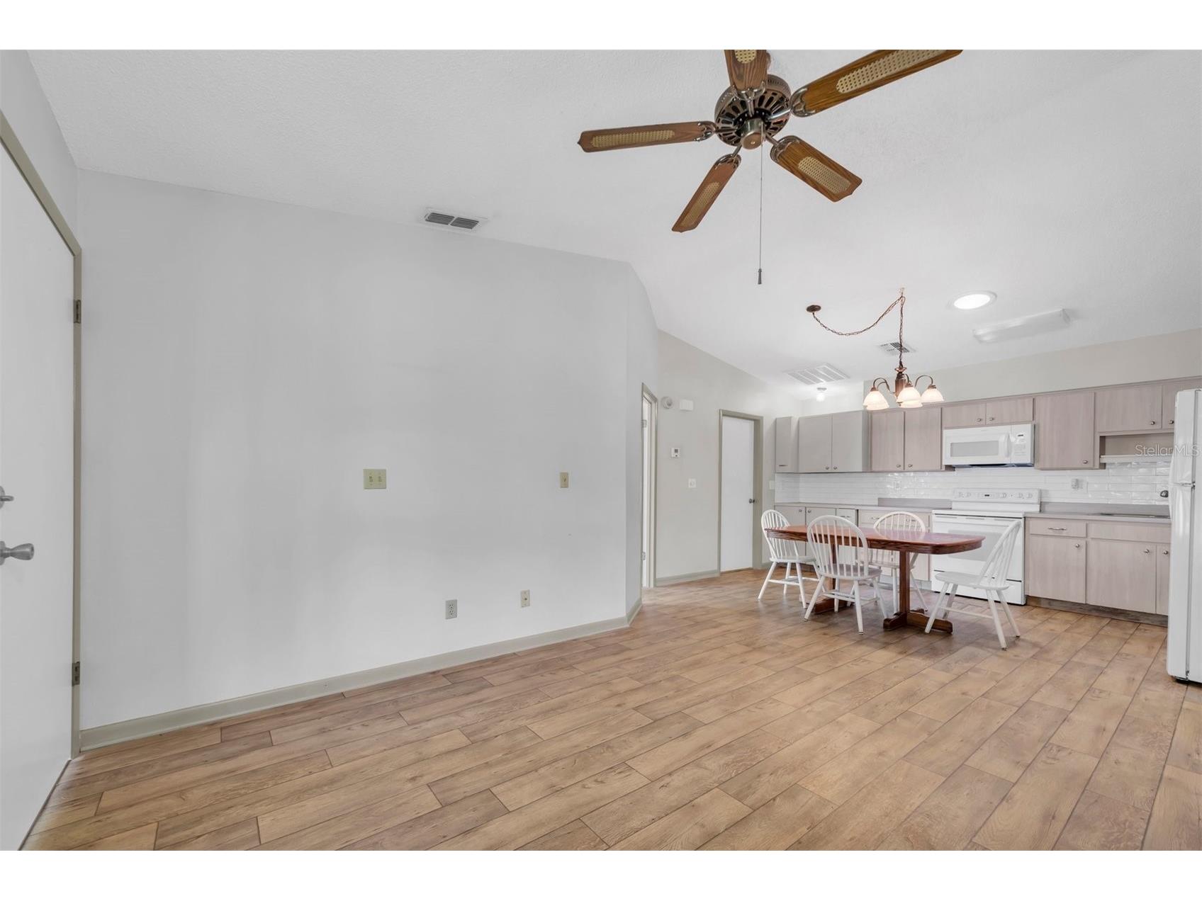 37730 Alissa Drive Zephyrhills FL 33542 W7884694 image10