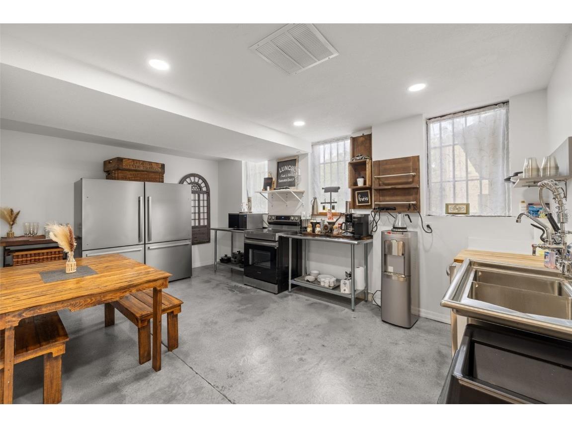 37731 Robinson Avenue Dade City FL 33523 TB8409895 image6