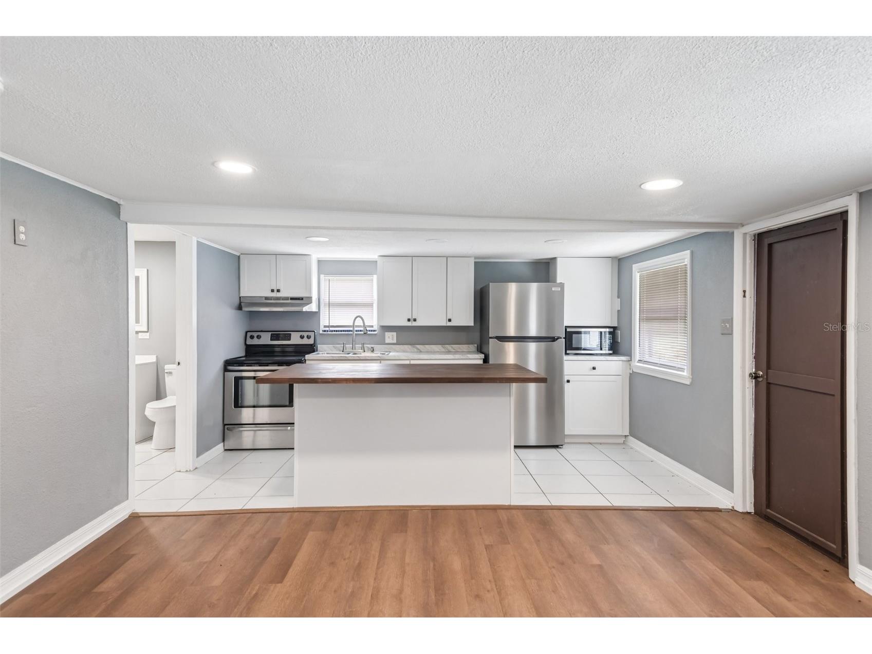 37732 Cecil Lane Zephyrhills FL 33542 TB8515880 image4