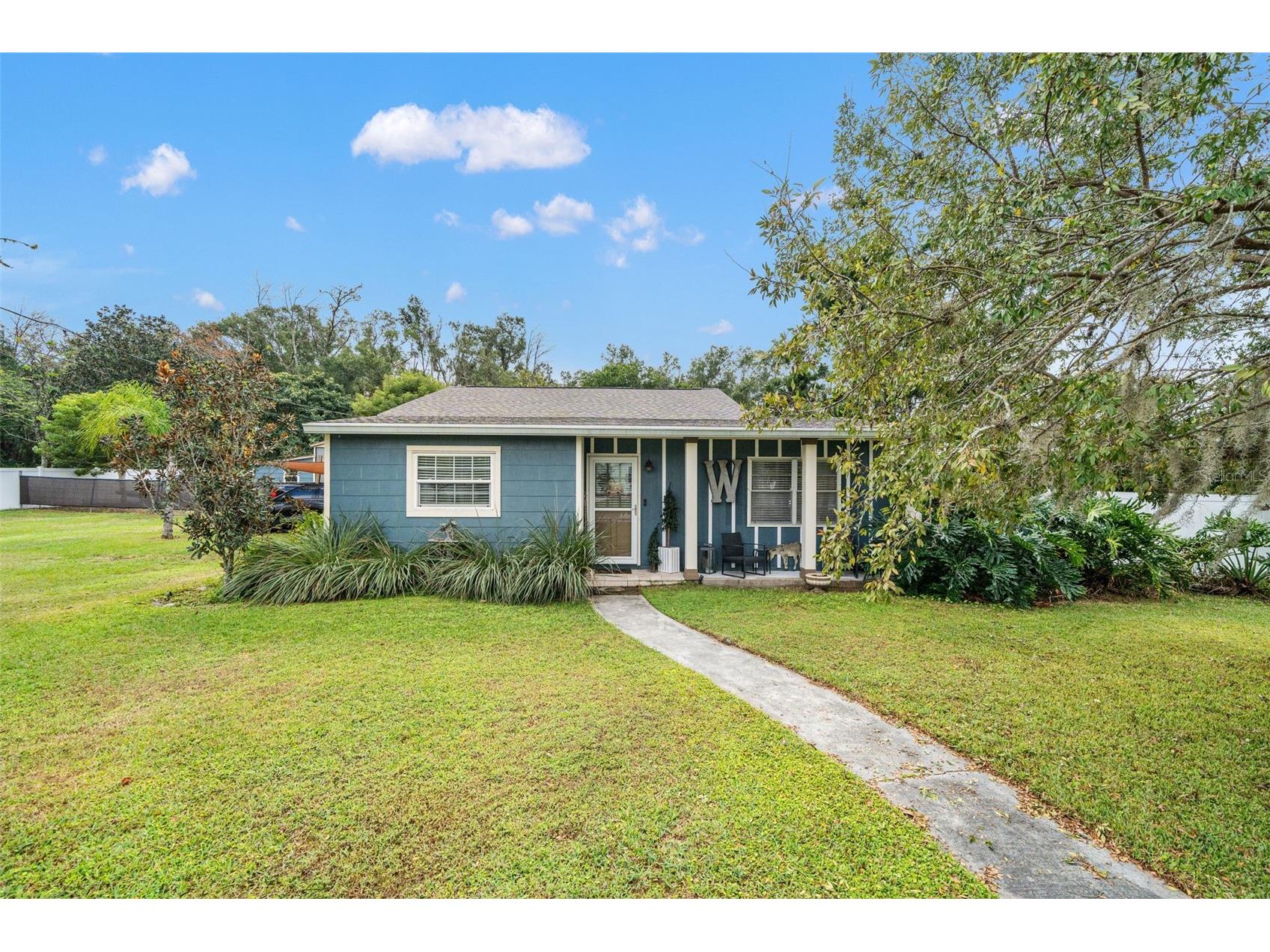 37738 Amelia Avenue Dade City FL 33525 TB8455819 image1