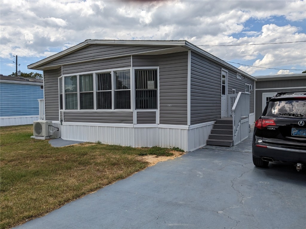 37743 Markland Avenue Zephyrhills FL 33542 TB8378856 image1