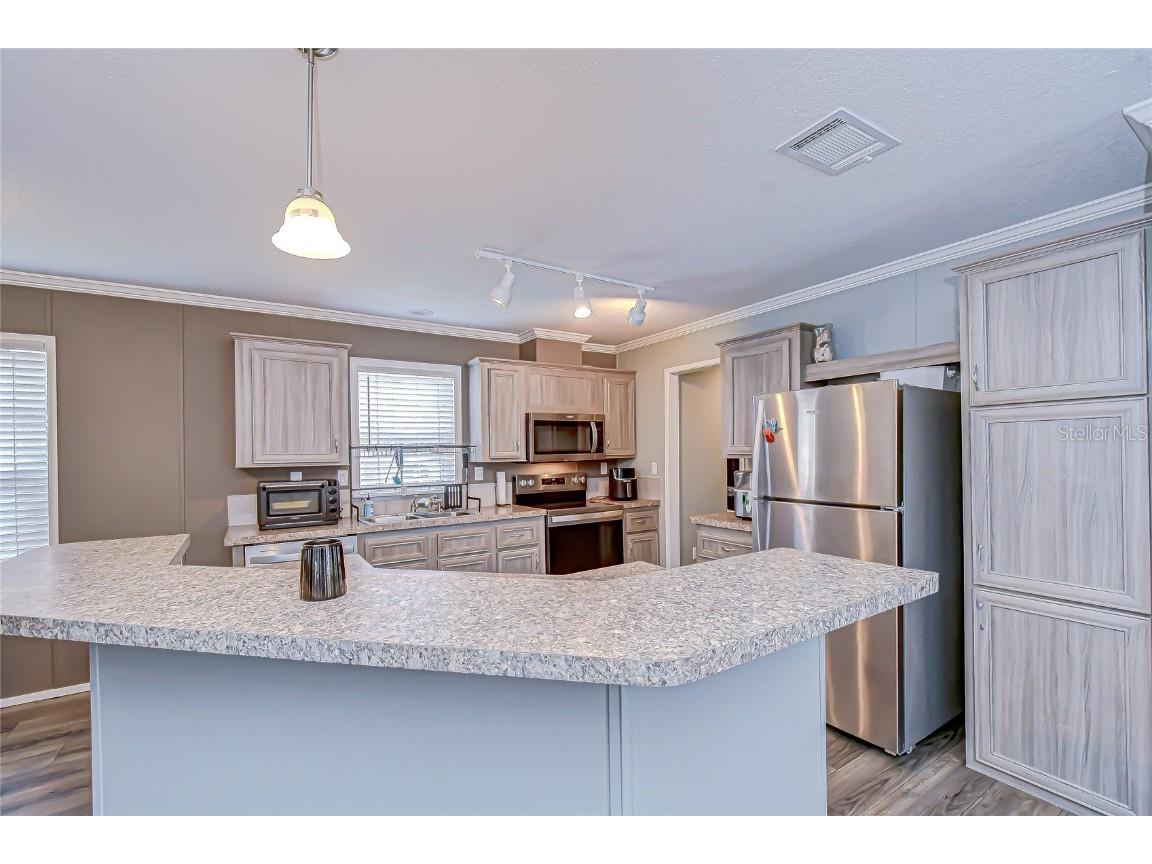 37749 Geiger Road Zephyrhills FL 33542 TB8452946 image11