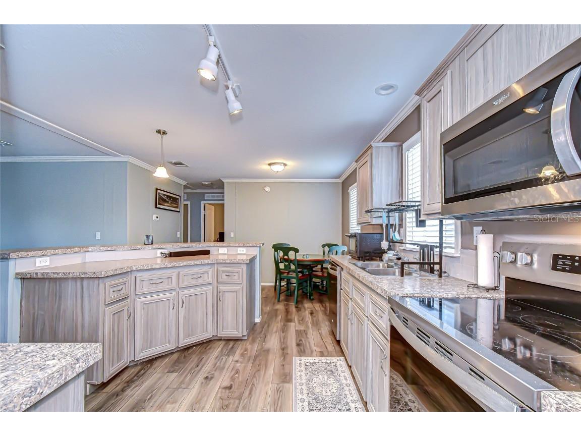 37749 Geiger Road Zephyrhills FL 33542 TB8452946 image13