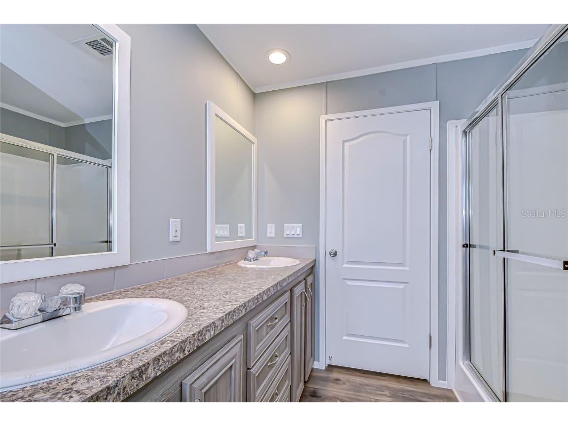 37749 Geiger Road Zephyrhills FL 33542 TB8452946 image24