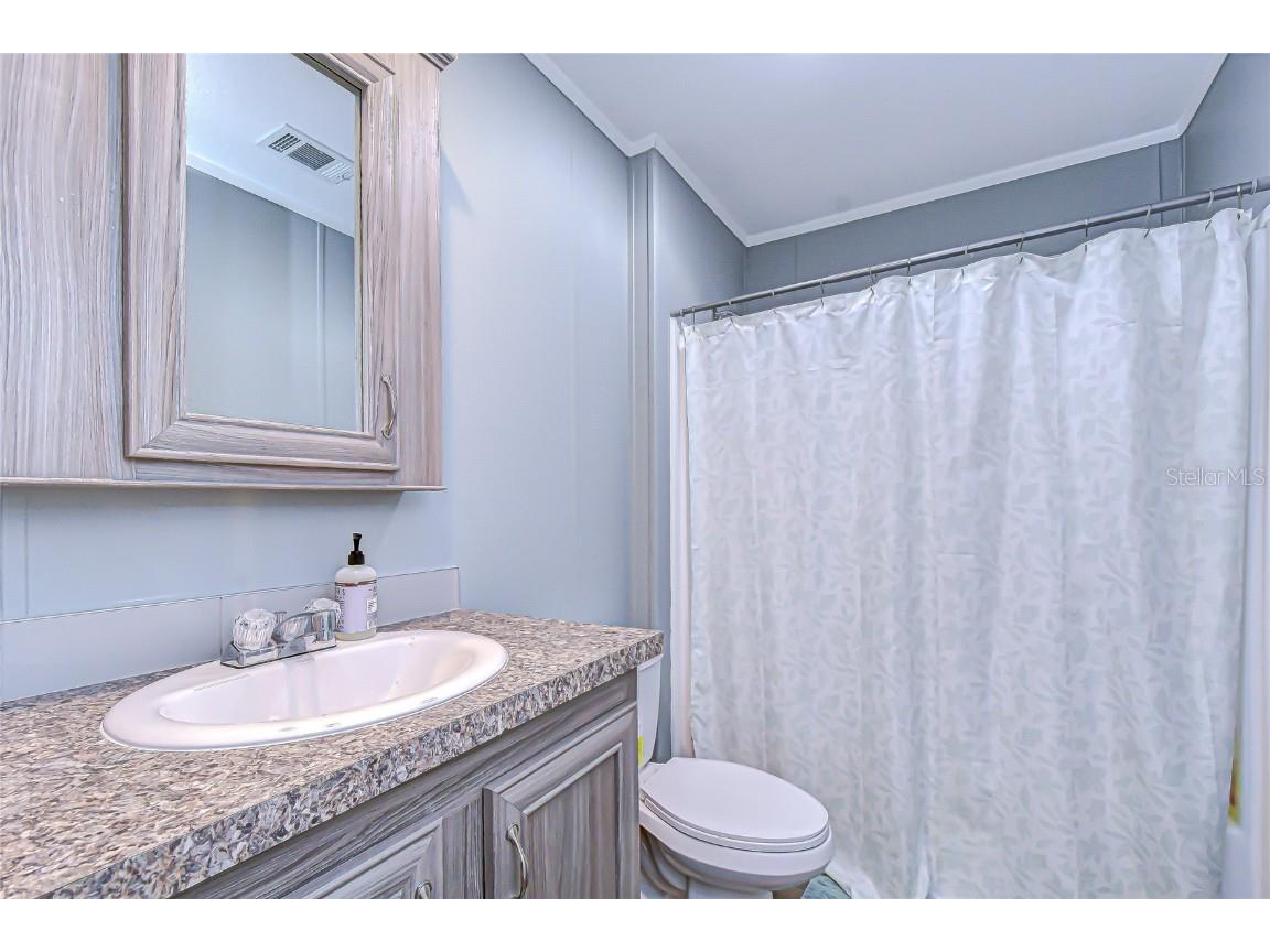 37749 Geiger Road Zephyrhills FL 33542 TB8452946 image32